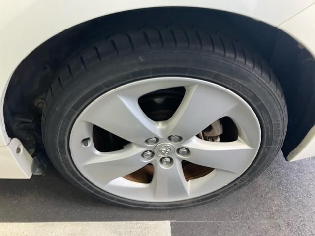 TOYOTA PRIUS 2012 Image 31