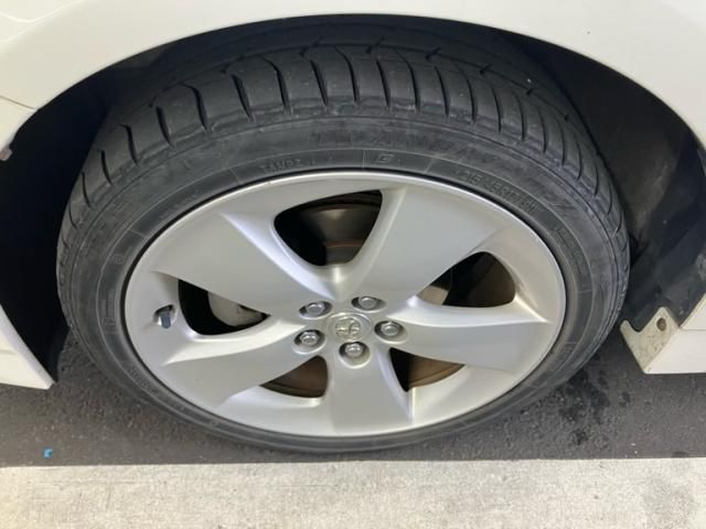 TOYOTA PRIUS 2012 Image 31