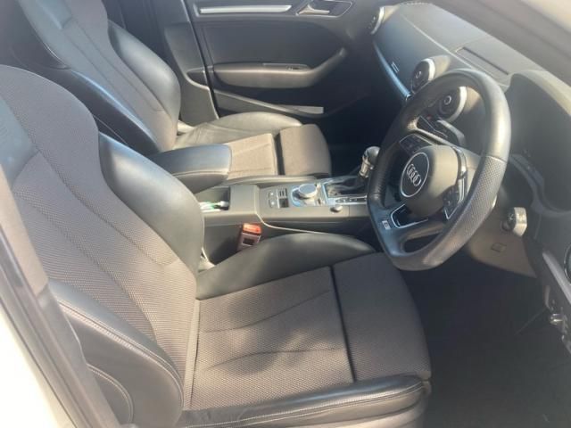 AUDI A3 SPORTBACK 2018 Image 31