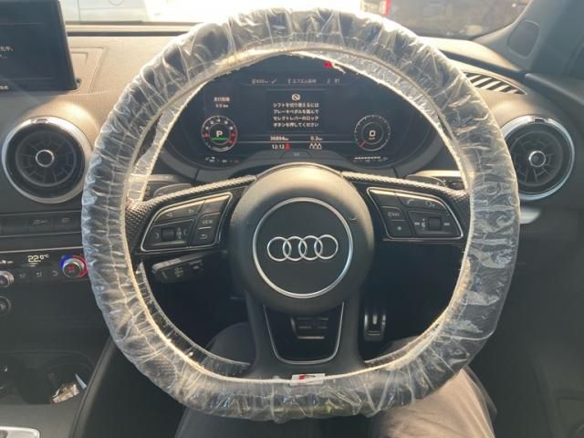 AUDI A3 SPORTBACK 2018 Image 31