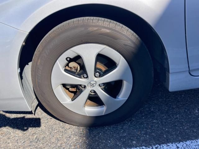 TOYOTA PRIUS PHV 2012 Image 31