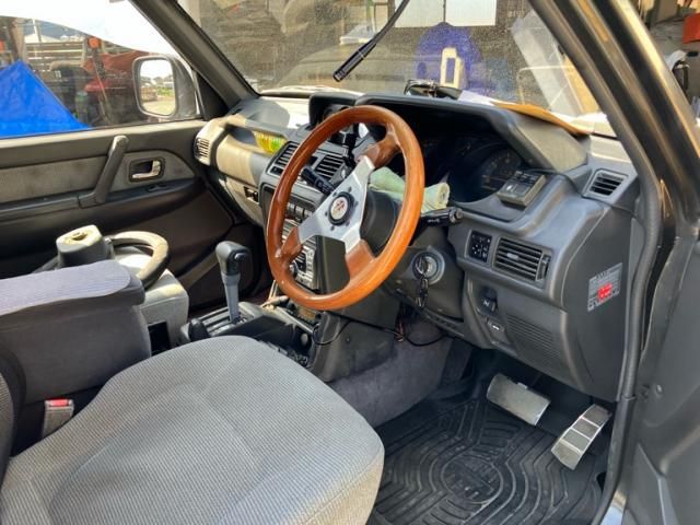 MITSUBISHI PAJERO WAGON 1992 Image 31