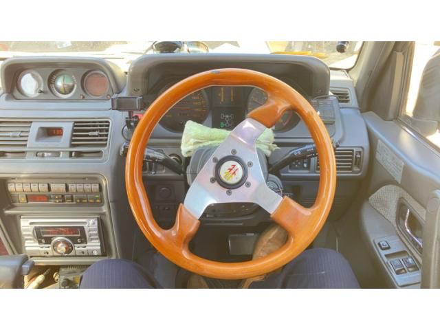 MITSUBISHI PAJERO WAGON 1992 Image 31