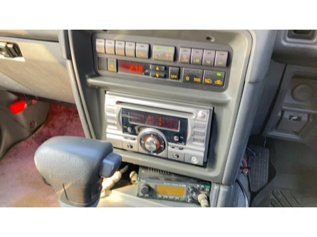 MITSUBISHI PAJERO WAGON 1992 Image 31