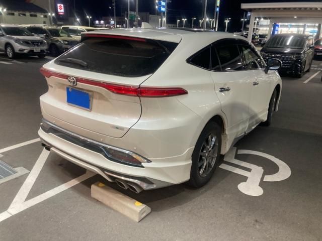 TOYOTA HARRIER 4WD 2021 Image 31