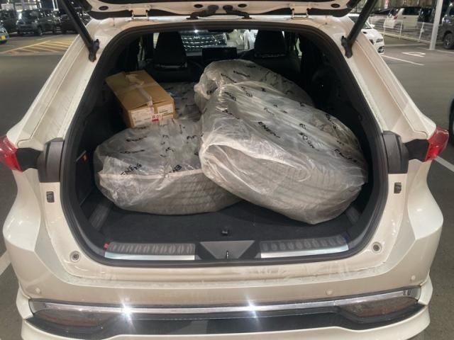 TOYOTA HARRIER 4WD 2021 Image 31