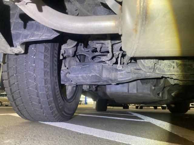 TOYOTA HARRIER 4WD 2021 Image 31