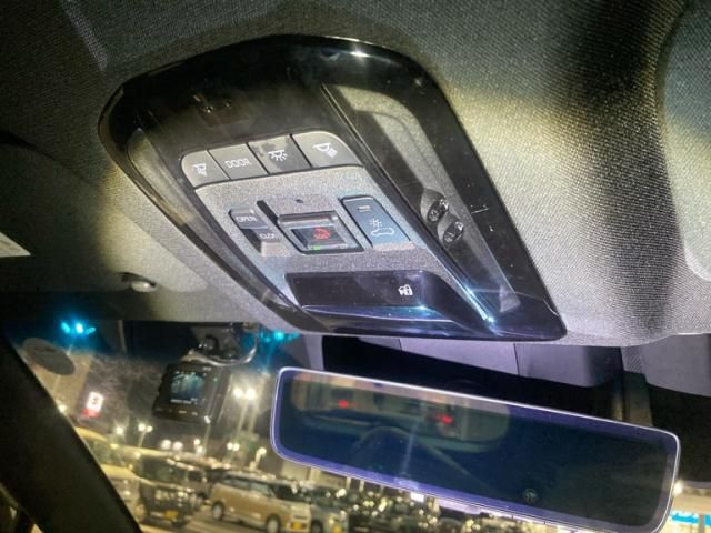 TOYOTA HARRIER 4WD 2021 Image 31