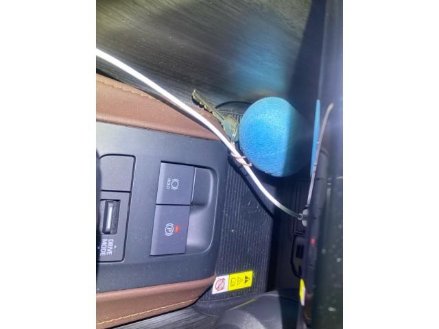 TOYOTA HARRIER 4WD 2021 Image 31