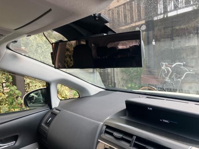 TOYOTA PRIUS ALPHA 2015 Image 31