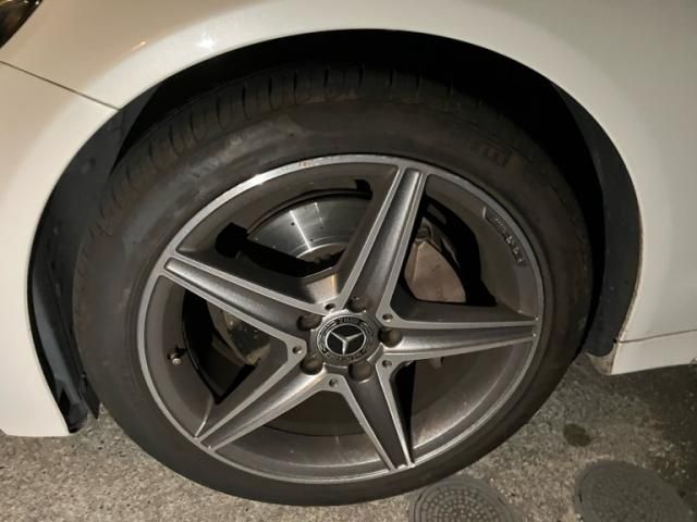 MERCEDES BENZ C CLAS 2018 Image 31