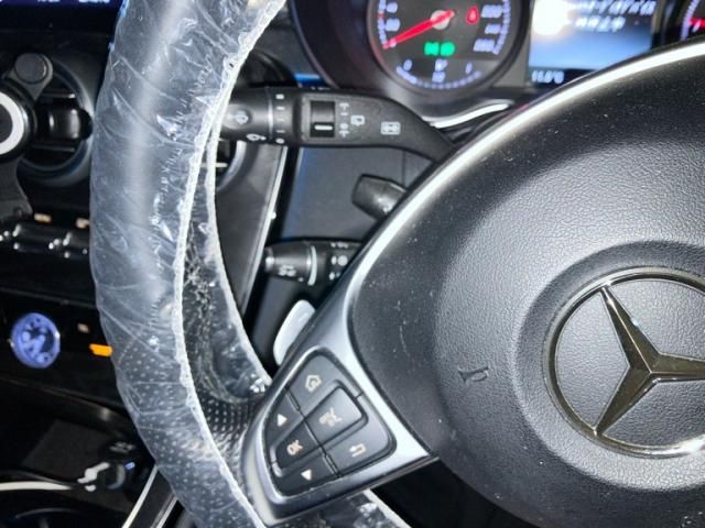 MERCEDES BENZ C CLAS 2018 Image 31