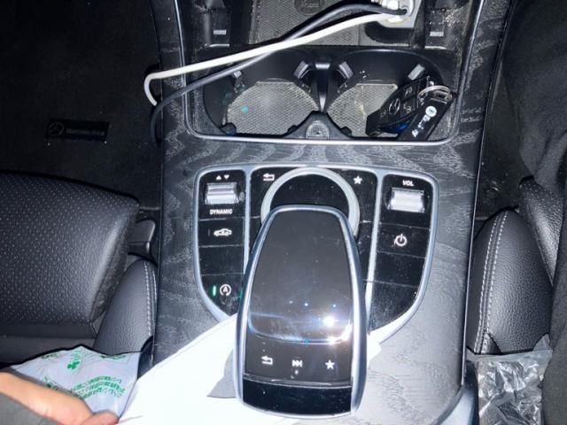 MERCEDES BENZ C CLAS 2018 Image 31