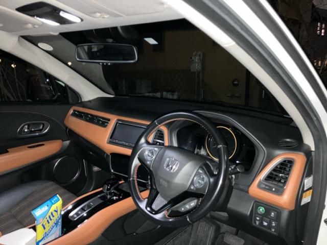 HONDA VEZEL HYBRID 2016 Image 31