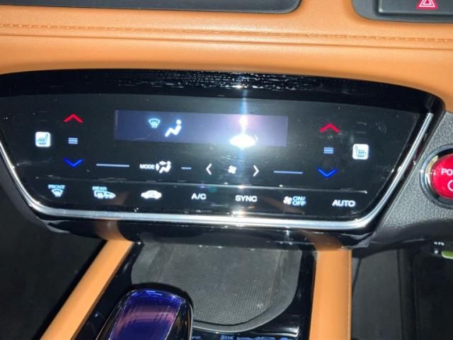 HONDA VEZEL HYBRID 2016 Image 31