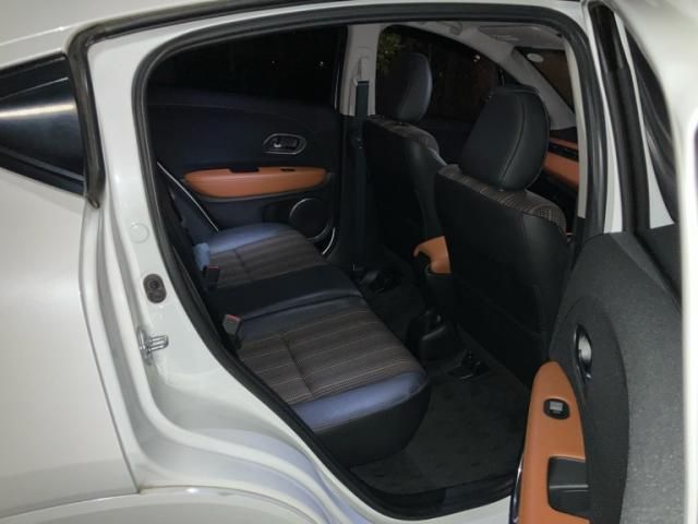 HONDA VEZEL HYBRID 2016 Image 31