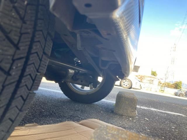 DAIHATSU MOVE CUSTOM 4WD 2013 Image 31