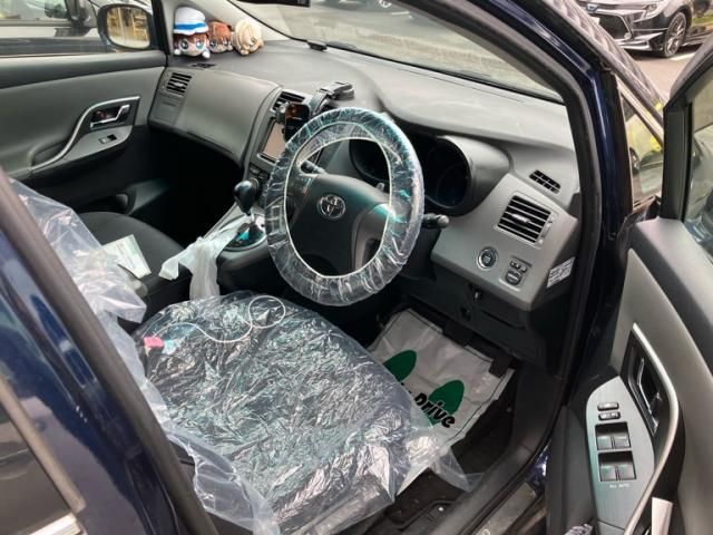 TOYOTA MARK X ZIO 2009 Image 31