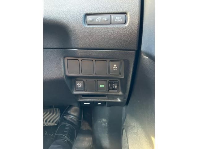 NISSAN X-TRAIL 4WD 2014 Image 31