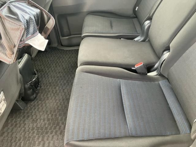 TOYOTA VOXY 4WD 2007 Image 31