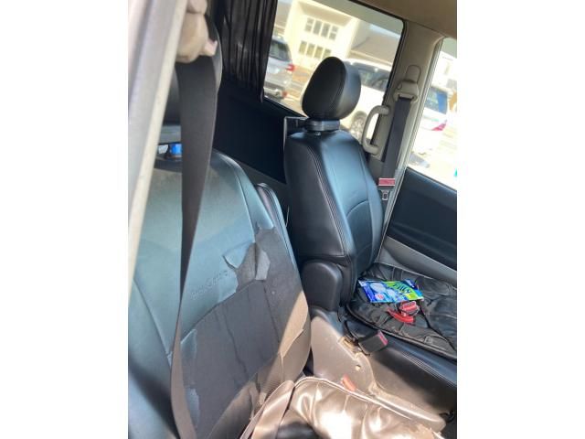 TOYOTA VOXY 2005 Image 31