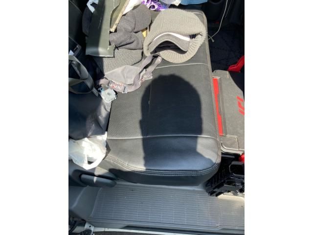 TOYOTA VOXY 2005 Image 31