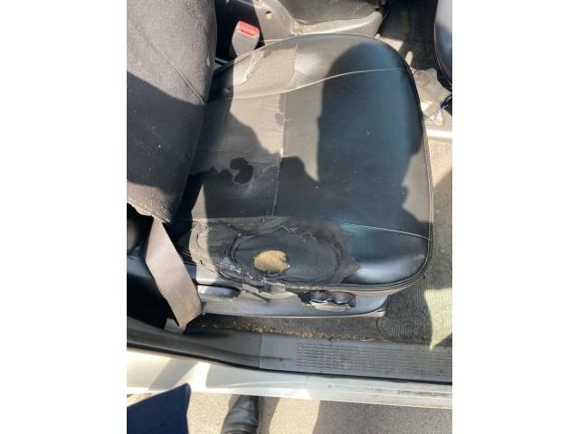 TOYOTA VOXY 2005 Image 31