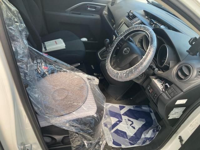 NISSAN LAFESTA 2011 Image 31