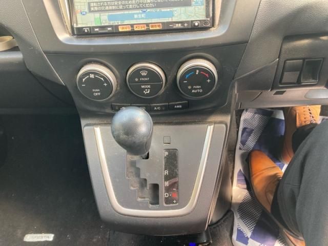 NISSAN LAFESTA 2011 Image 31