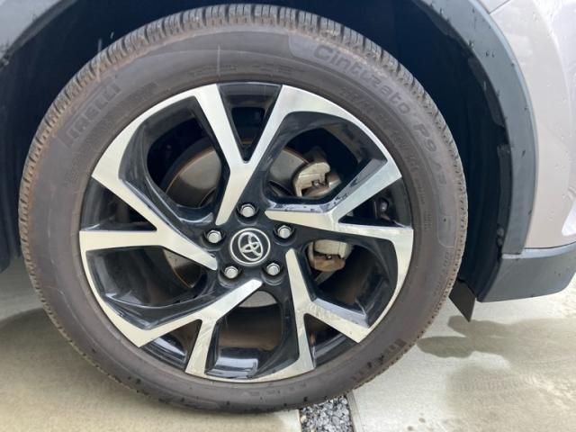 TOYOTA C-HR 4WD 2017 Image 31