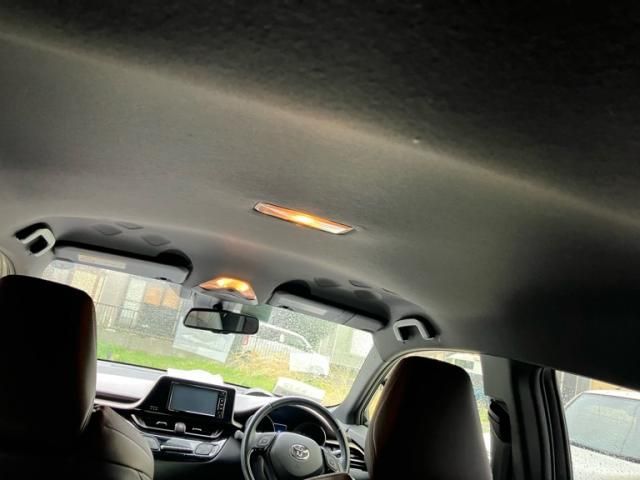 TOYOTA C-HR 4WD 2017 Image 31