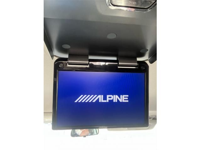 NISSAN ELGRAND 2012 Image 31