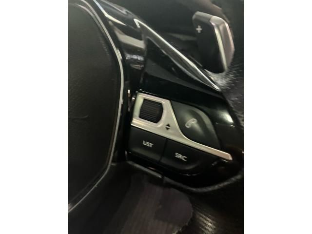 PEUGEOT 3008 2018 Image 31