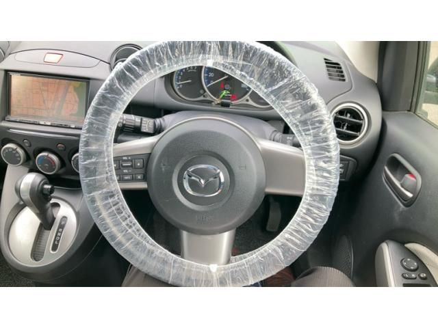 MAZDA DEMIO 2013 Image 31