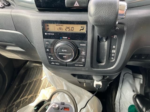 SUZUKI SPACIA CUSTOM 2016 Image 31