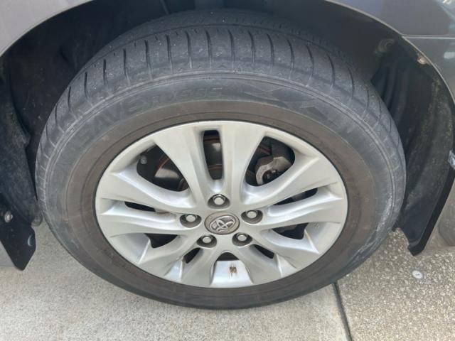 TOYOTA NOAH 2012 Image 31