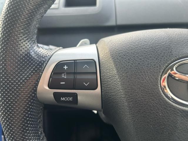 TOYOTA NOAH 2012 Image 31