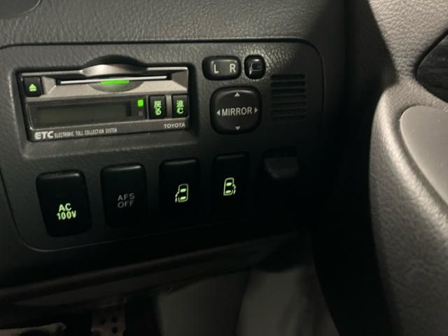 TOYOTA ALPHARD 2006 Image 31