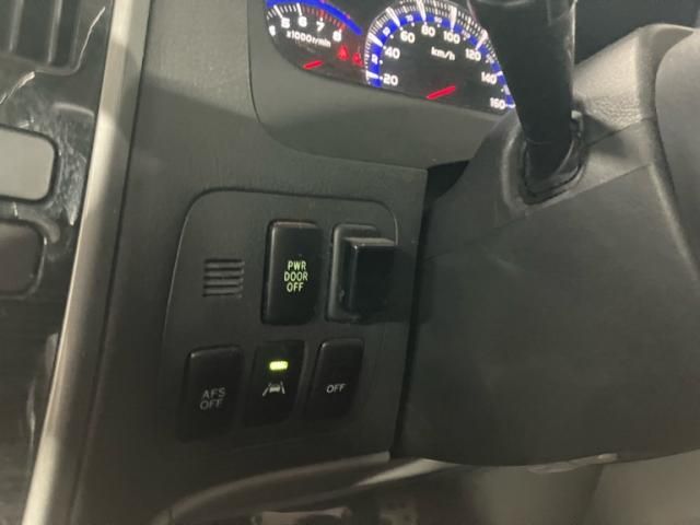 TOYOTA ALPHARD 2006 Image 31