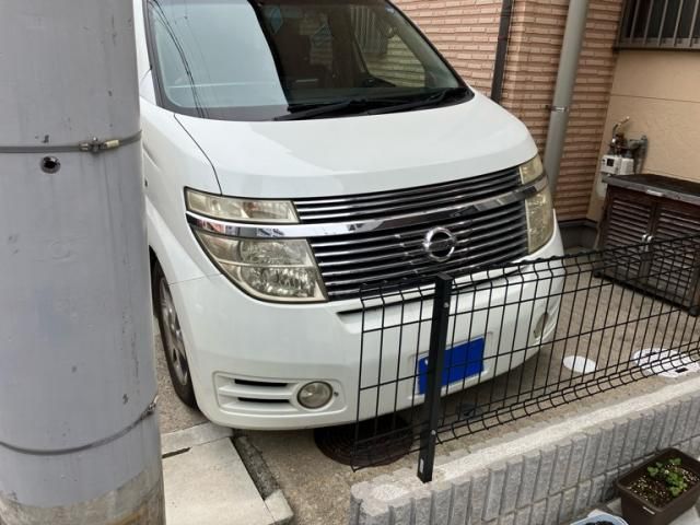 NISSAN ELGRAND 2004 Image 31