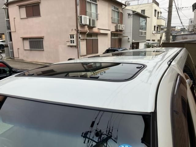 NISSAN ELGRAND 2004 Image 31