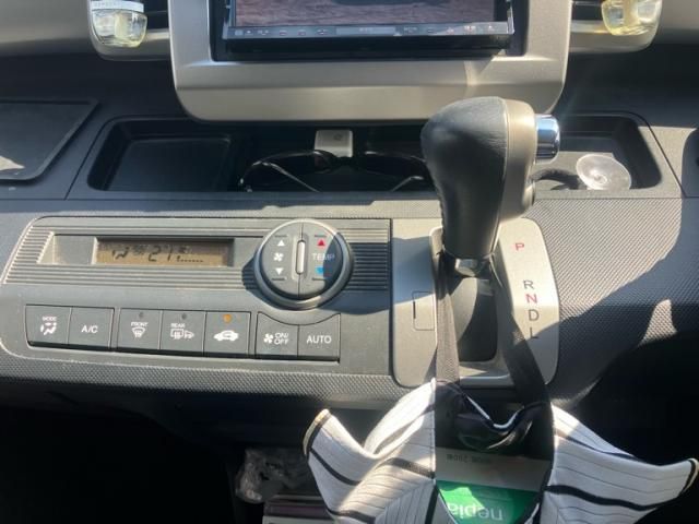 HONDA FREED 2012 Image 31