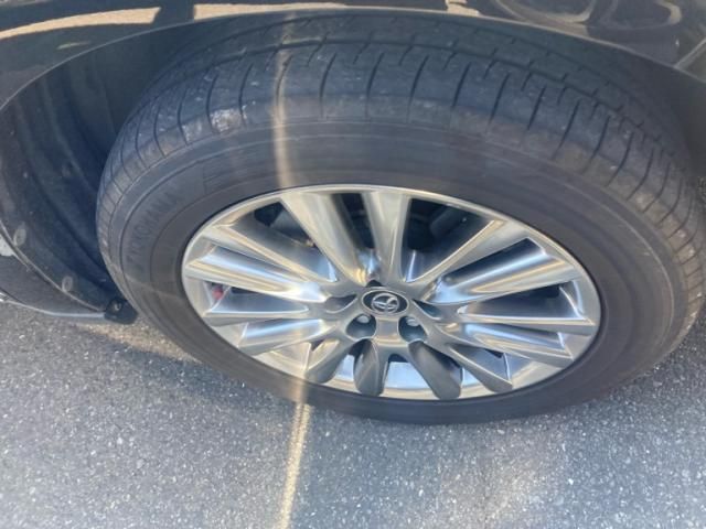 TOYOTA HARRIER 2WD 2017 Image 31