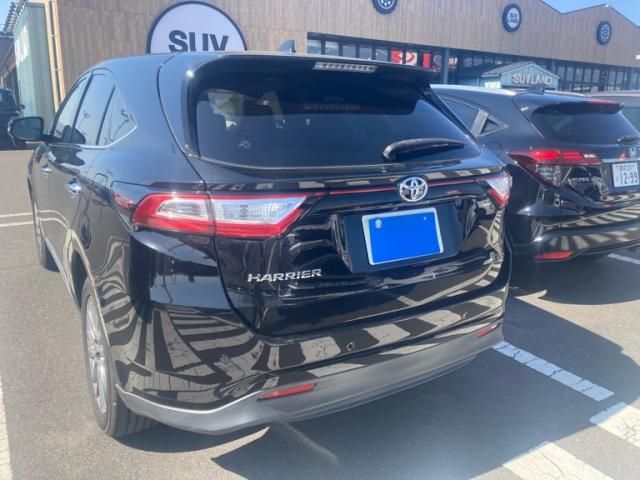 TOYOTA HARRIER 2WD 2017 Image 31