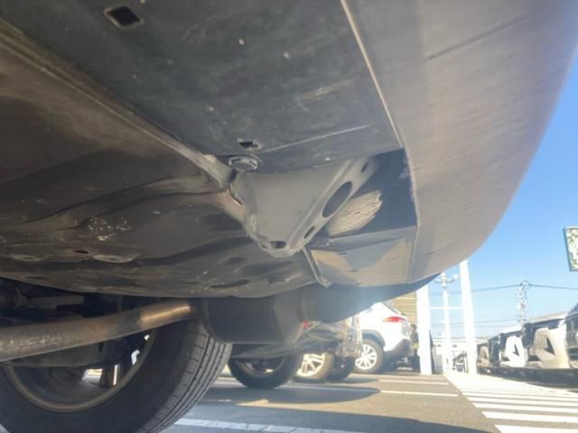 TOYOTA HARRIER 2WD 2017 Image 31