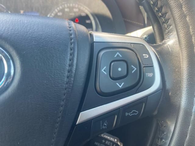 TOYOTA HARRIER 2WD 2017 Image 31