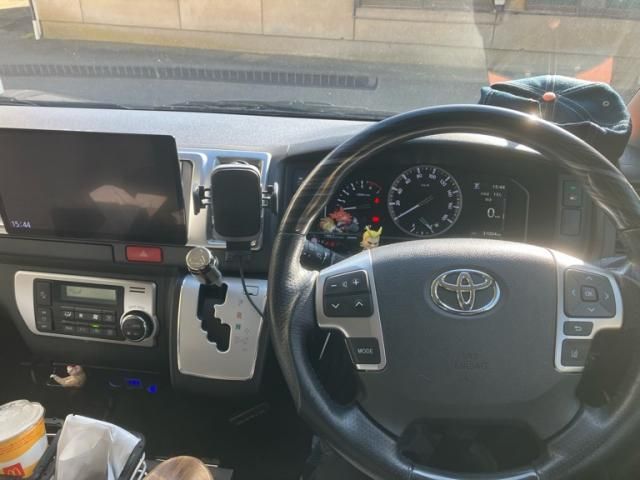 TOYOTA HIACE WAGON 4WD 2021 Image 31