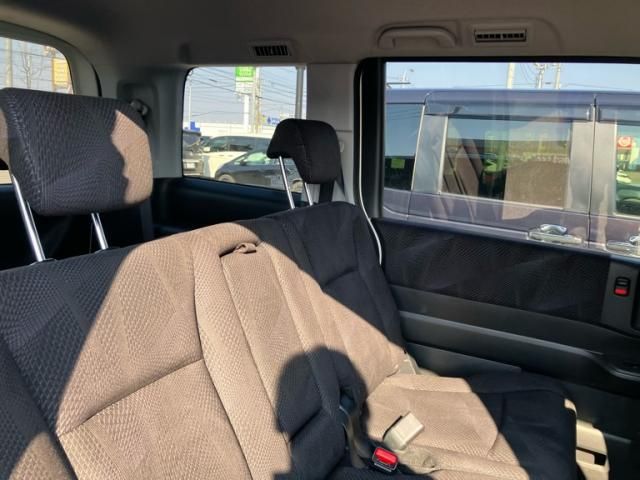 HONDA STEPWAGON SPADA 2010 Image 31