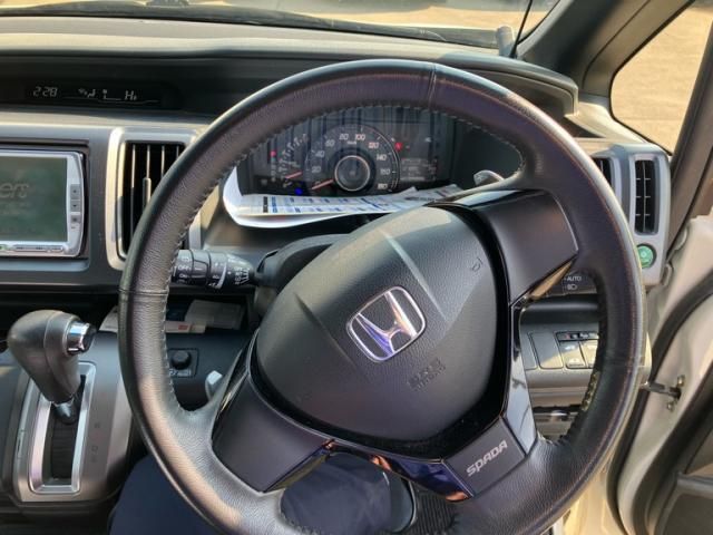 HONDA STEPWAGON SPADA 2010 Image 31