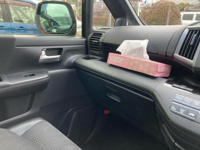 HONDA STEPWAGON SPADA 4WD 2012 Image 31